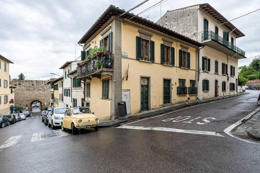 شقة Elegante Casa Ai Piedi Di Piazzale Michelangelo فلورنس المظهر الخارجي الصورة
